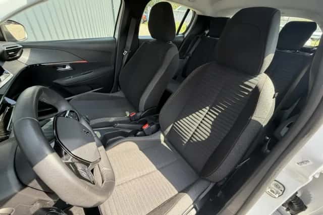 Peugeot 208 (2023) thumbnail 21