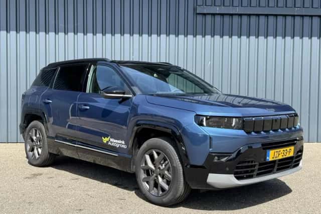 Jeep Compass (2026) thumbnail 2