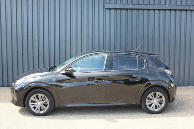 Peugeot e-208 (2021) thumbnail 4