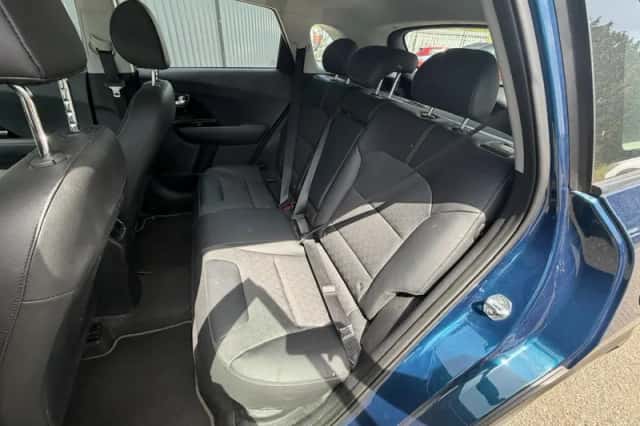Kia Niro (2020) thumbnail 5