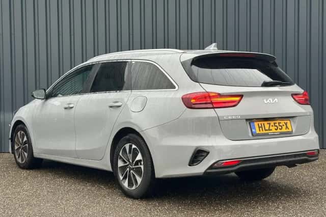 Kia Ceed Sportswagon (2025) thumbnail 4