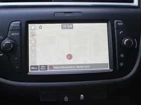 Kia Cee'd (2018) thumbnail 16