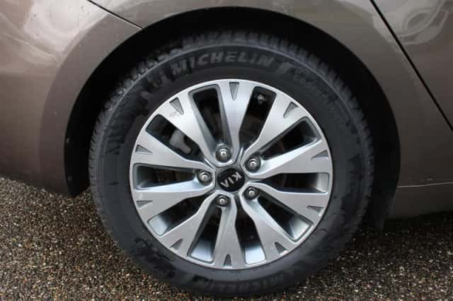 Kia Cee'd (2018) thumbnail 23