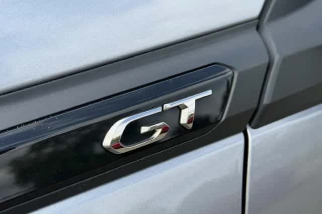 Peugeot 2008 (2021) thumbnail 8