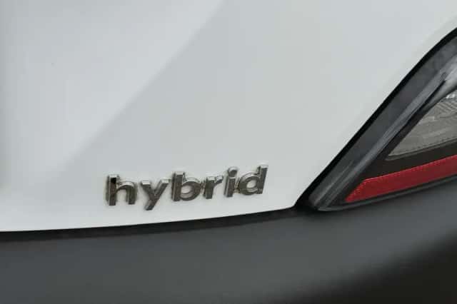 Hyundai Kona (2021) thumbnail 10