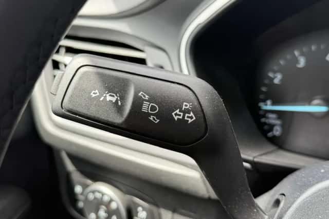 Ford Focus (2021) thumbnail 15