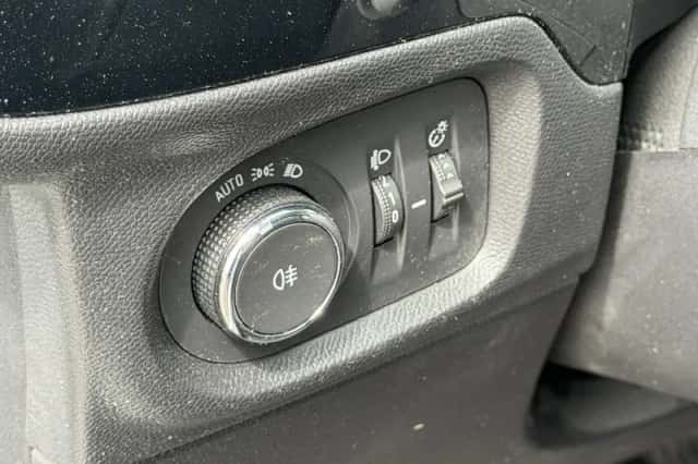 Opel Corsa (2021) thumbnail 14