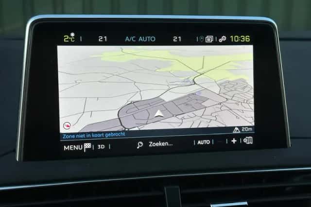 Peugeot 3008 (2020) thumbnail 24