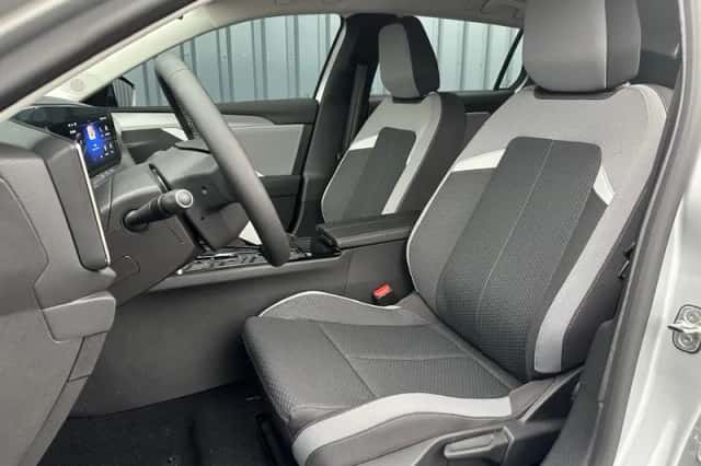 Opel Astra (2025) thumbnail 12