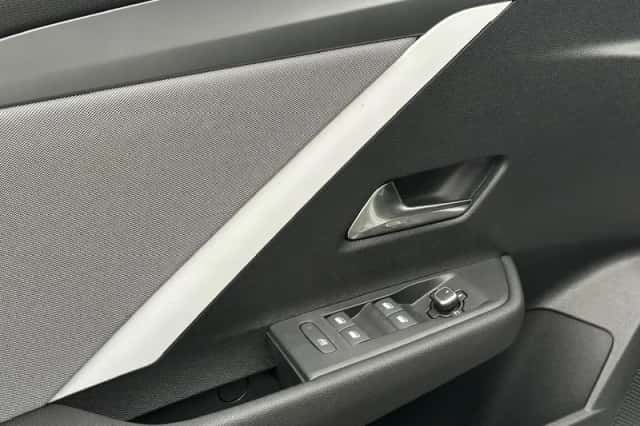 Opel Astra (2025) thumbnail 15