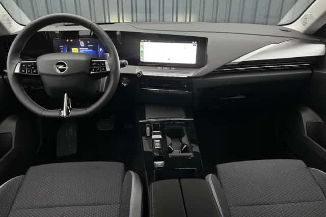 Opel Astra (2025) thumbnail 18