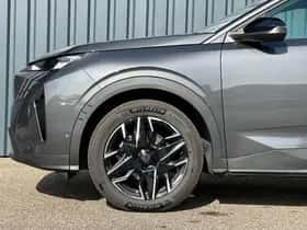 Peugeot 3008 (2024) thumbnail 11
