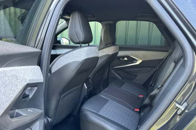 Peugeot 3008 (2024) thumbnail 16