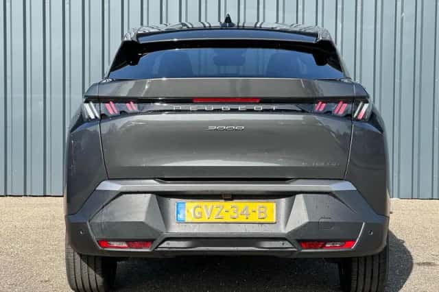 Peugeot 3008 (2024) thumbnail 5