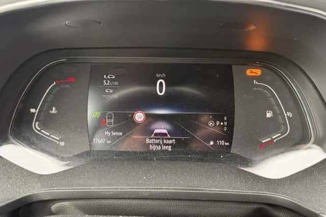 Renault Captur (2020) thumbnail 18