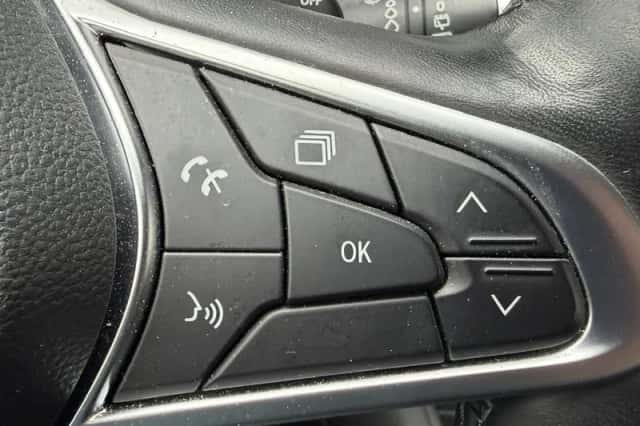 Renault Captur (2020) thumbnail 19