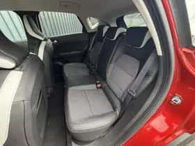 Renault Captur (2020) thumbnail 33