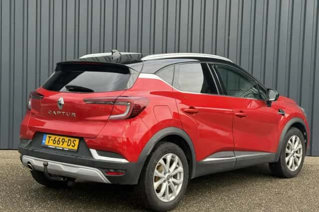 Renault Captur (2020) thumbnail 6