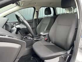 Ford Focus (2018) thumbnail 11