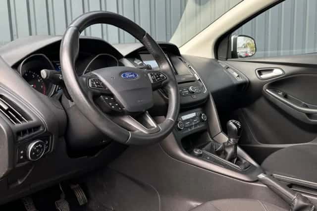 Ford Focus (2018) thumbnail 14