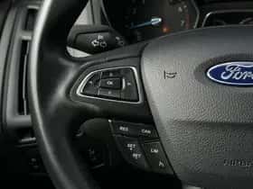 Ford Focus (2018) thumbnail 17