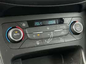 Ford Focus (2018) thumbnail 23