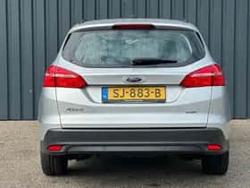 Ford Focus (2018) thumbnail 4