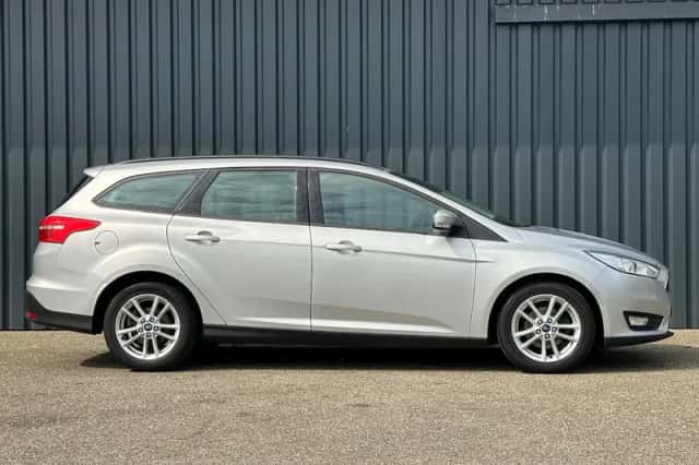 Ford Focus (2018) thumbnail 6