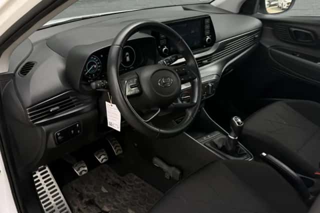 Hyundai Bayon (2022) thumbnail 11