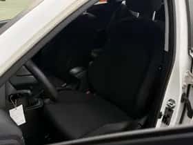 Hyundai Bayon (2022) thumbnail 12