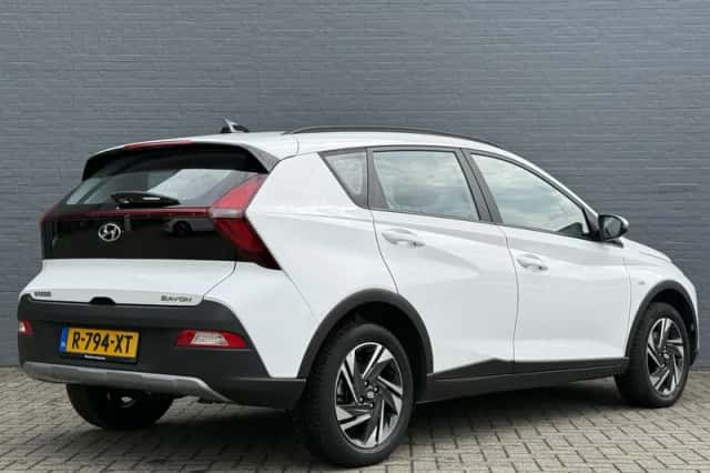 Hyundai Bayon (2022) thumbnail 6