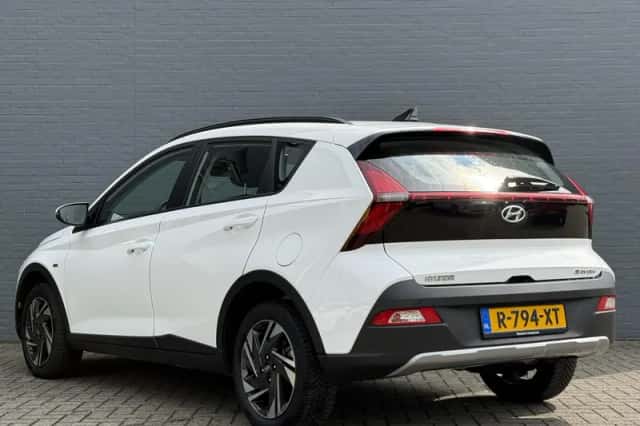 Hyundai Bayon (2022) thumbnail 8