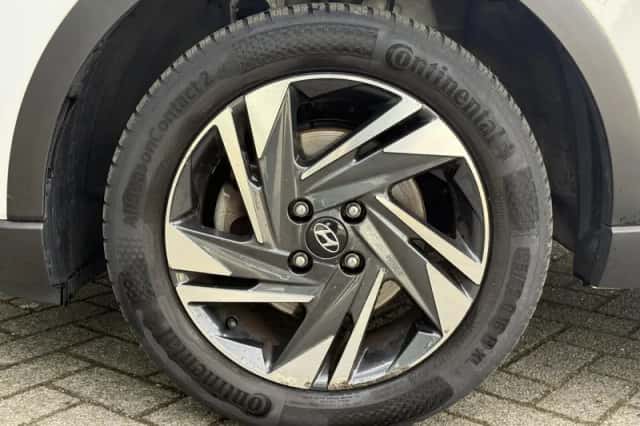 Hyundai Bayon (2022) thumbnail 10