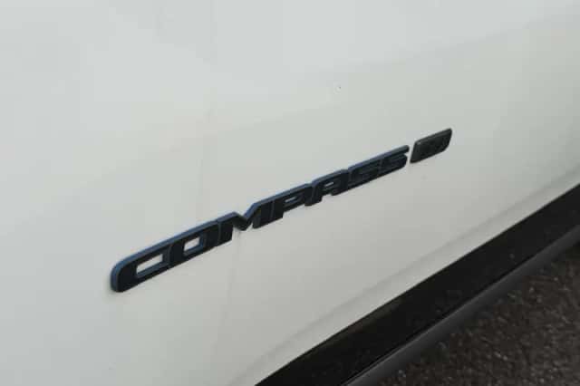 Jeep Compass (2022) thumbnail 5