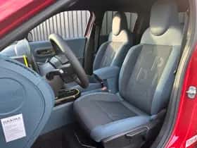 Fiat Grande Panda (2025) thumbnail 13