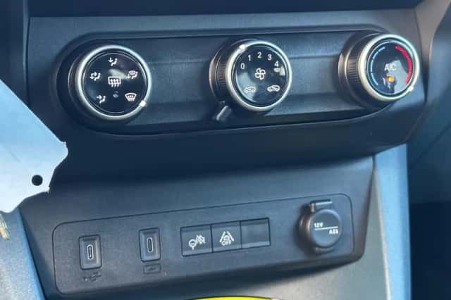 Fiat Grande Panda (2025) thumbnail 27