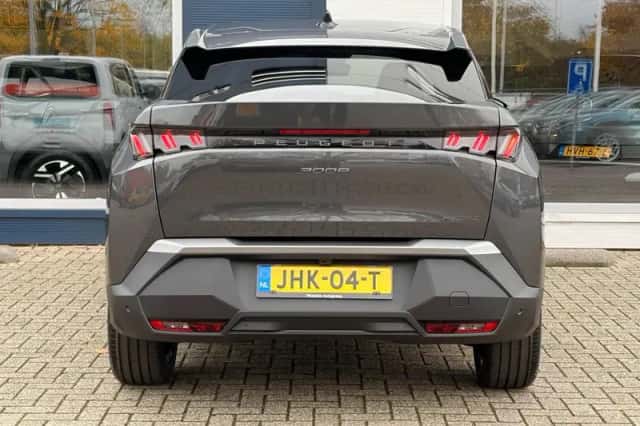 Peugeot 3008 (2025) thumbnail 6