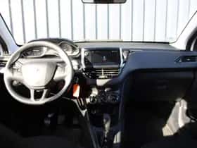 Peugeot 208 (2018) thumbnail 8