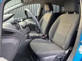 Ford Fiesta (2017) thumbnail 11