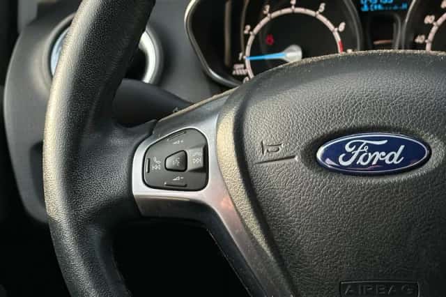 Ford Fiesta (2017) thumbnail 15