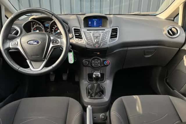 Ford Fiesta (2017) thumbnail 18