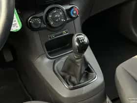 Ford Fiesta (2017) thumbnail 23