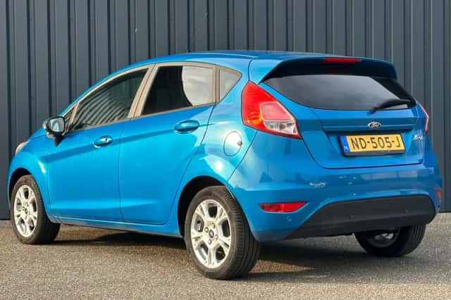 Ford Fiesta (2017) thumbnail 5