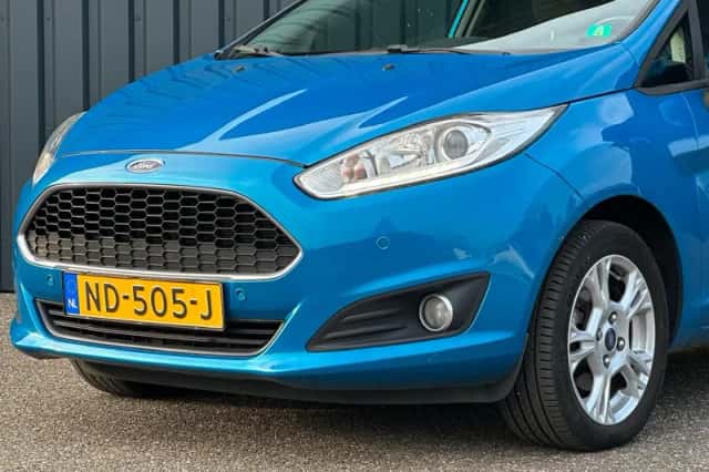 Ford Fiesta (2017) thumbnail 6