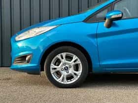 Ford Fiesta (2017) thumbnail 8