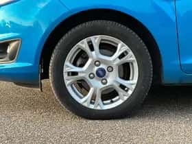 Ford Fiesta (2017) thumbnail 9