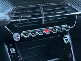 Peugeot e-2008 (2023) thumbnail 19