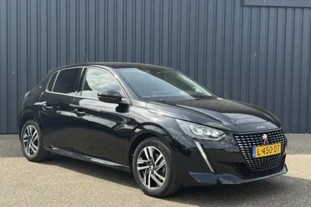 Peugeot 208 (2021) thumbnail 2