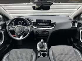 Kia Ceed Sportswagon (2024) thumbnail 16