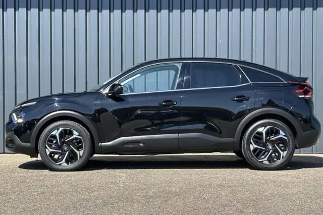 Citroën C4 (2022) thumbnail 2